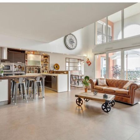 Bed And Breakfast Luxe La Defense U-Arena Courbevoie Dış mekan fotoğraf